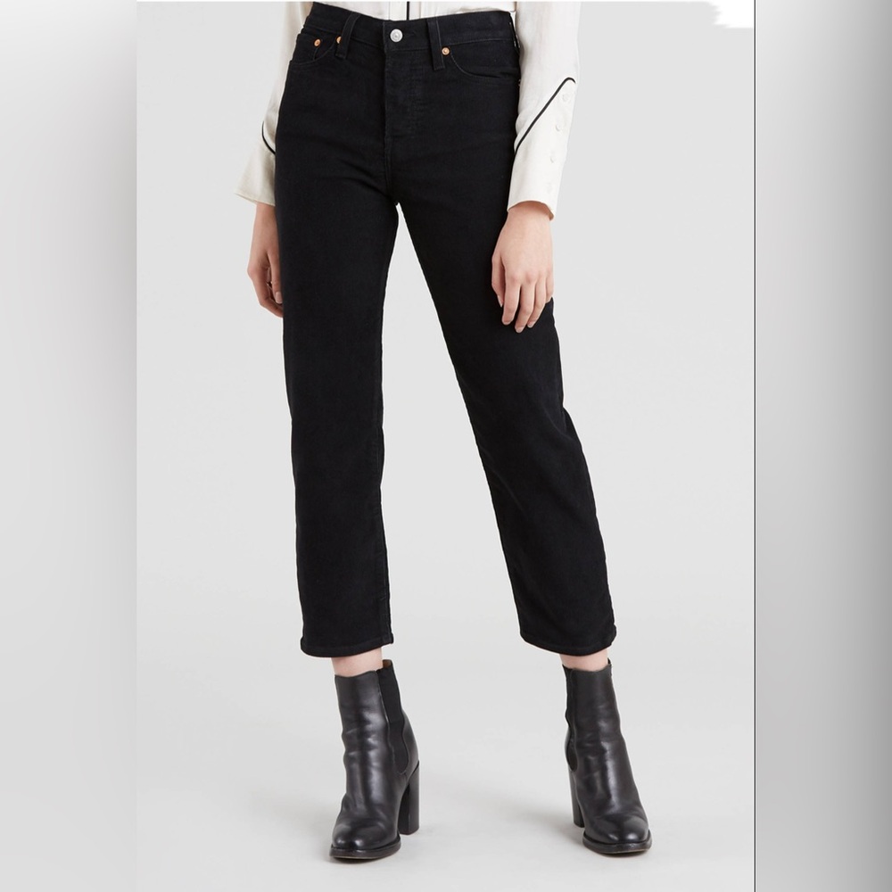 Levi's® Premium WEDGIE FIT STRAIGHT CORDUROY PANTS WOMEN’S BLACK 27